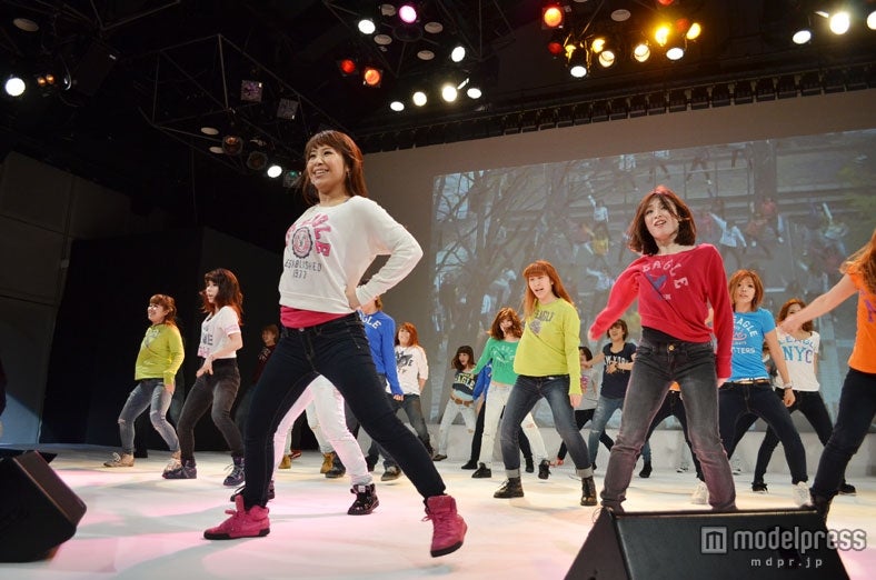 ダンスパフォーマンス