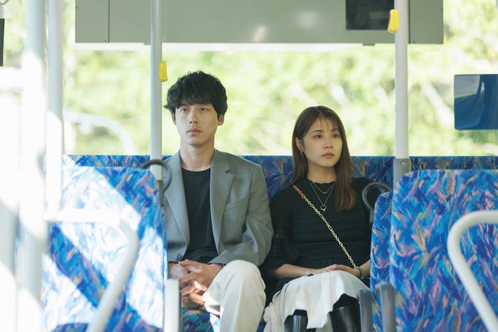 坂口健太郎、有村架純/Netflixシリーズ「さよならのつづき」11月14日(木)よりNetflixにて独占配信