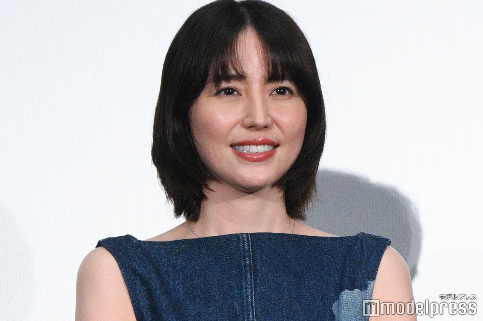 遠藤憲一を「憲一」呼びする長澤まさみ（C）モデルプレス