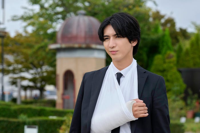 藤井流星「18歳、新妻、不倫します。」第2話より(C)わたなべ志穂/小学館/ABC