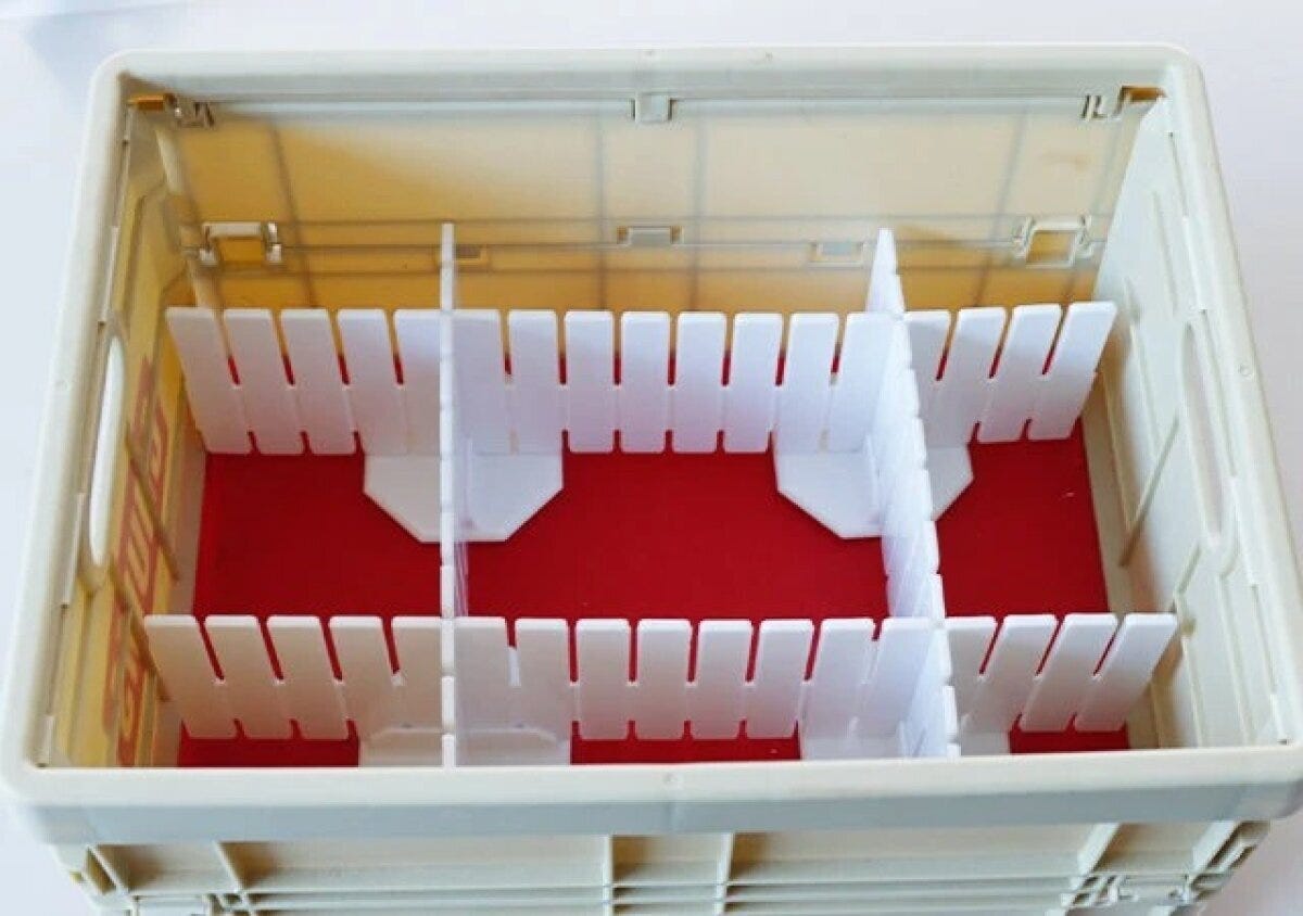 ダイソー　仕切り板補助スタンド　使用例