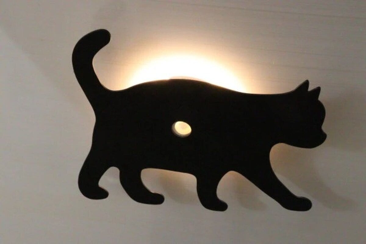 ダイソー　LEDシルエットライト