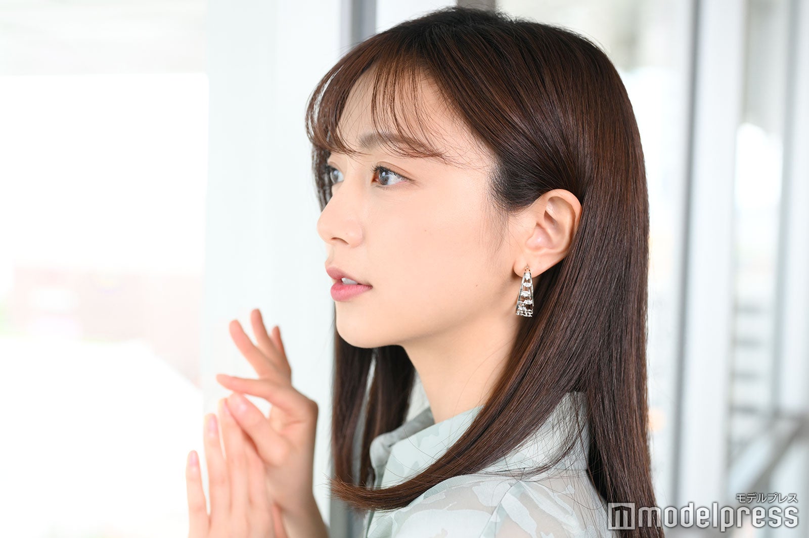 佐久間みなみ　アクリルキーホルダー　フジテレビアナウンサー