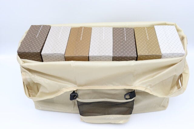 ショルダーになる折りたたみショッピングバッグ　収納力