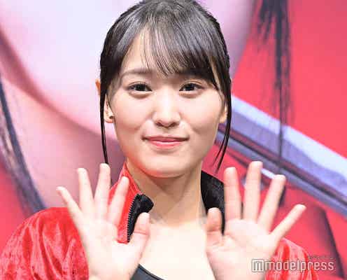 元櫻坂46菅井友香、“大ファン”「SPY×FAMILY」作者・遠藤達哉氏と対面 オリジナルイラストも