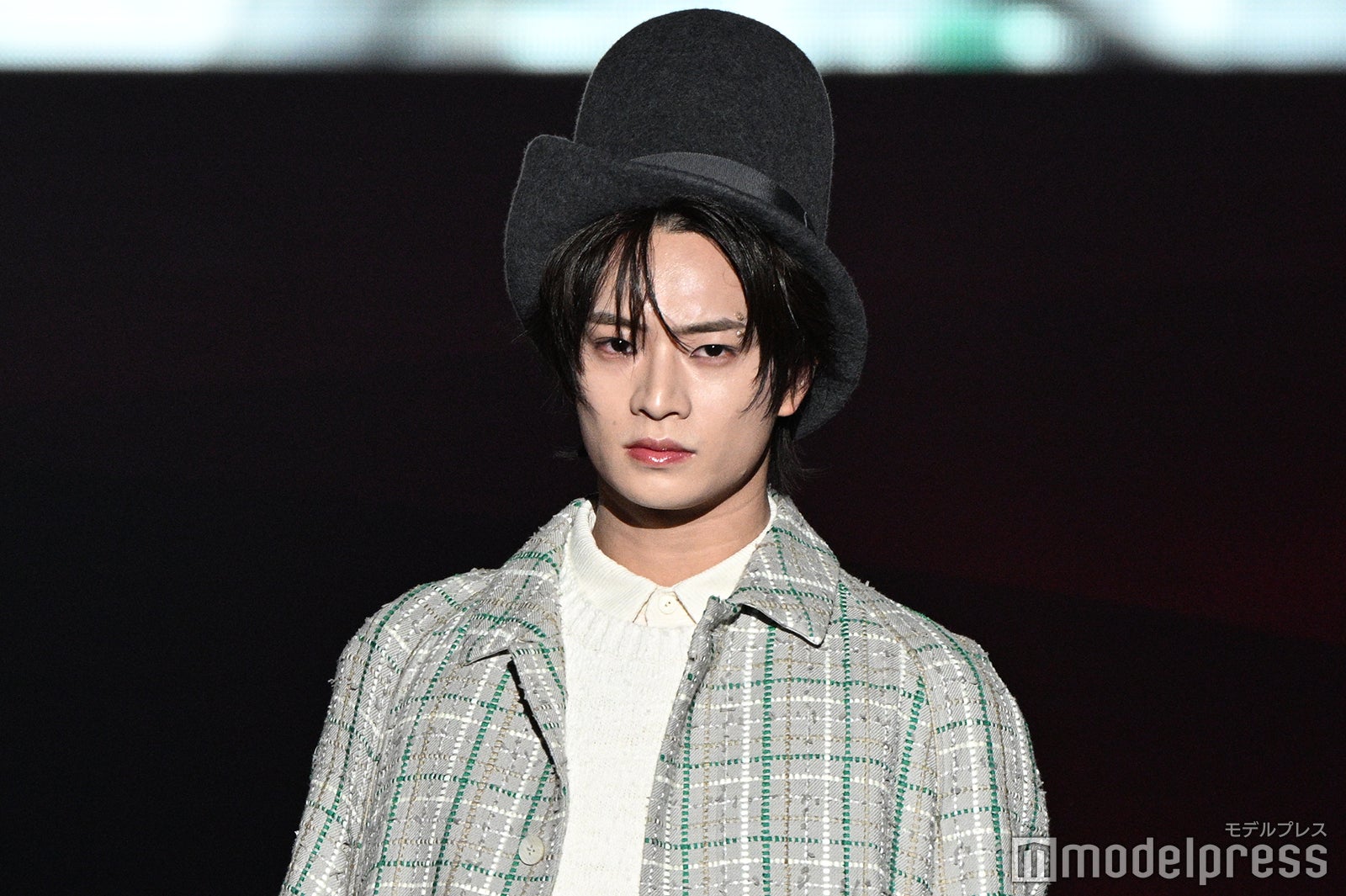 ACEes浮所飛貴、地元でランウェイデビュー 縦長ハットで力強い眼差し【TGCあいち・なごや2026】