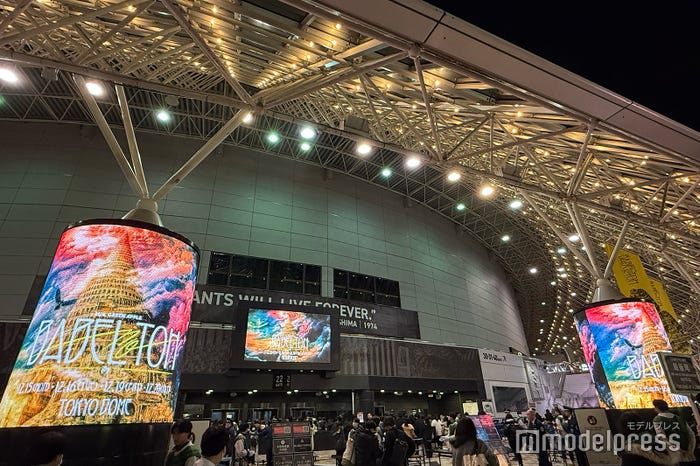 「Mrs. GREEN APPLE DOME TOUR 2025 “BABEL no TOH”」東京ドーム現地の様子(C)モデルプレス