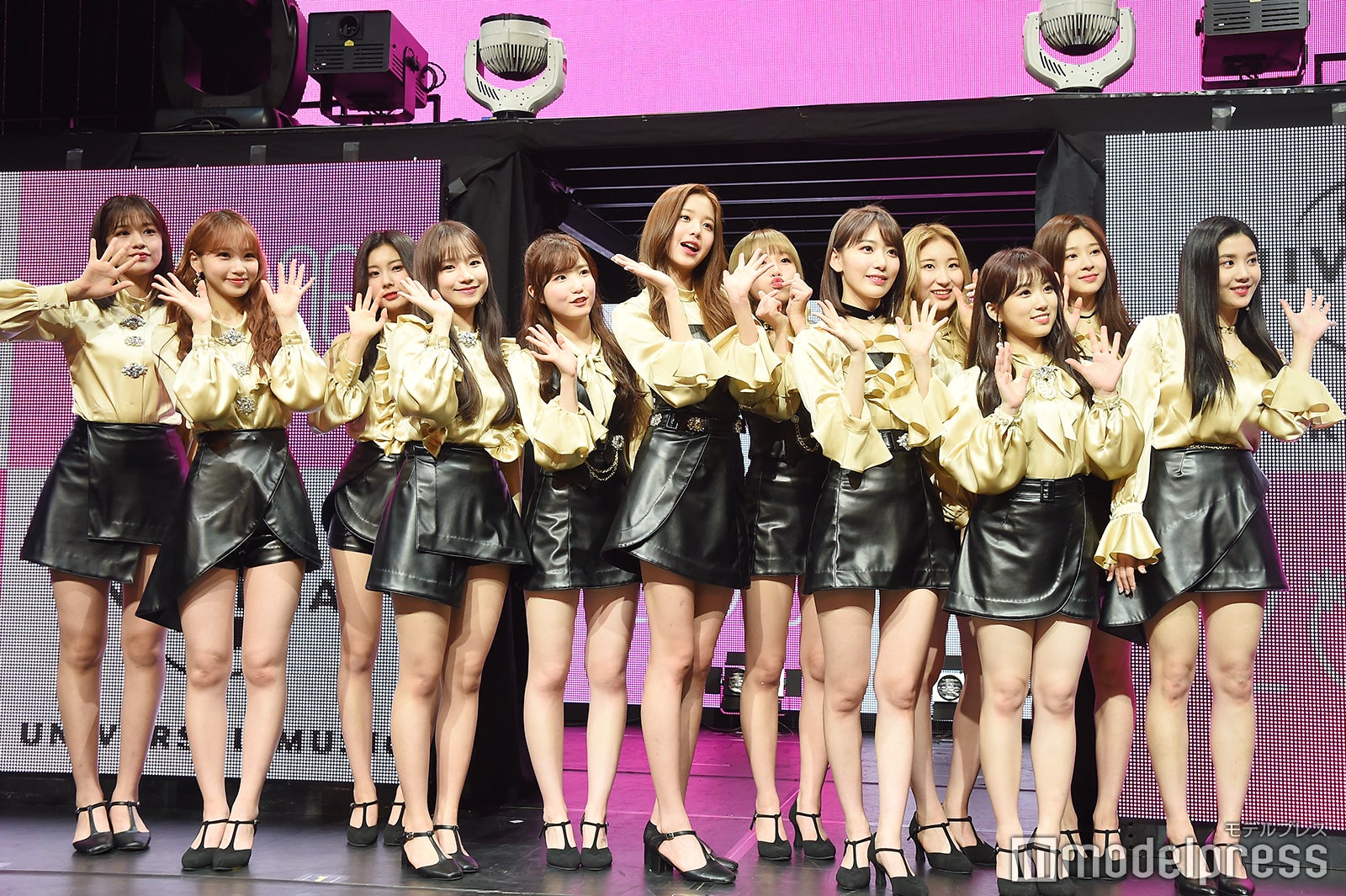 IZ*ONE （C）モデルプレス