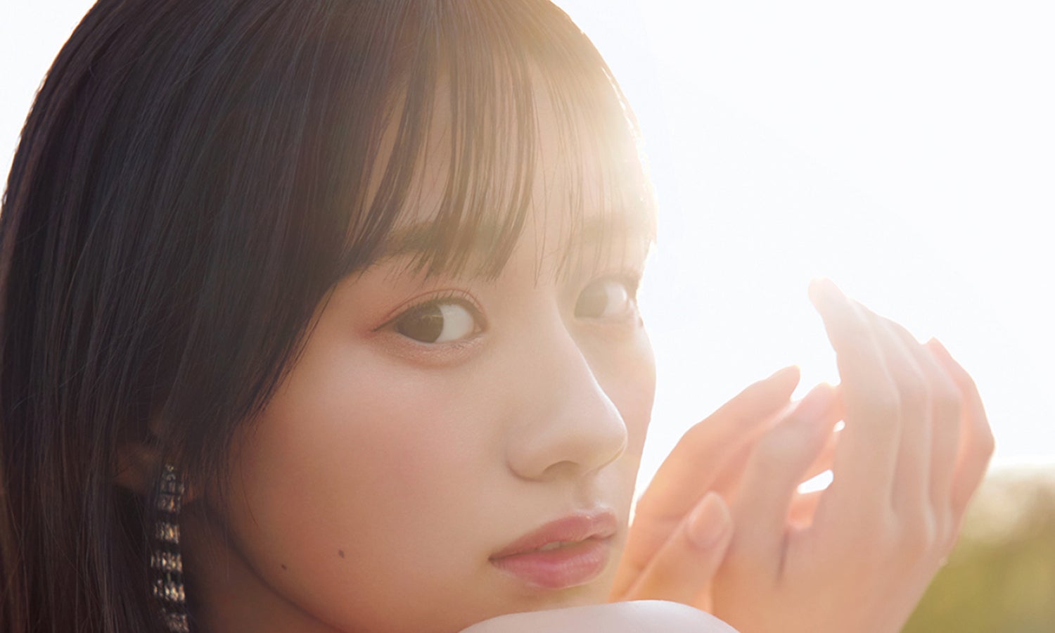 乃木坂46川崎桜、特別企画決定「直筆サイン入り46時間限定動画ポスター