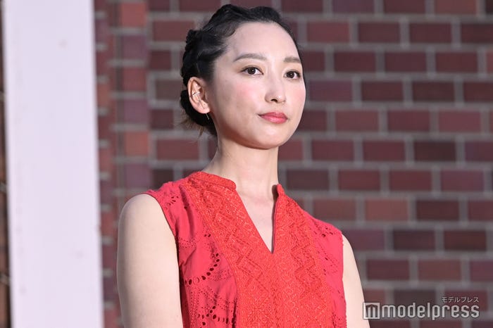 杏(C)モデルプレス