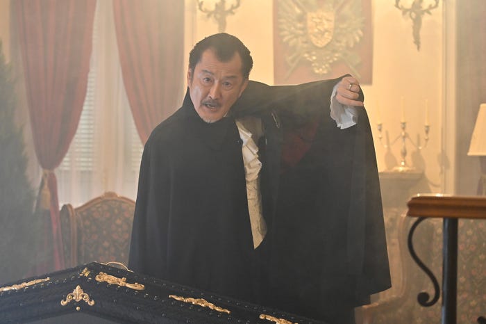 吉田鋼太郎「unknown」第2話より(C)テレビ朝日