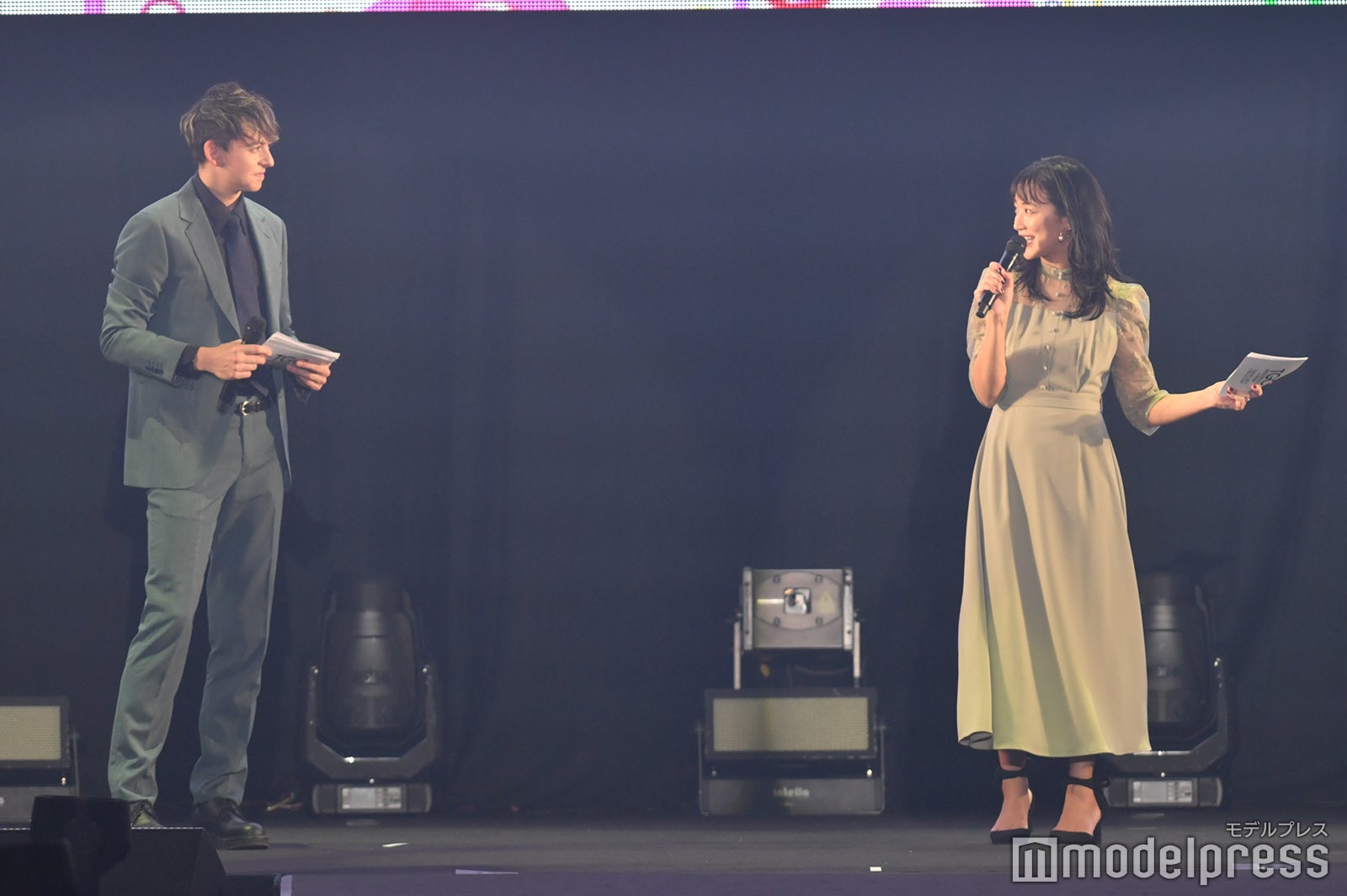 （C）モデルプレス