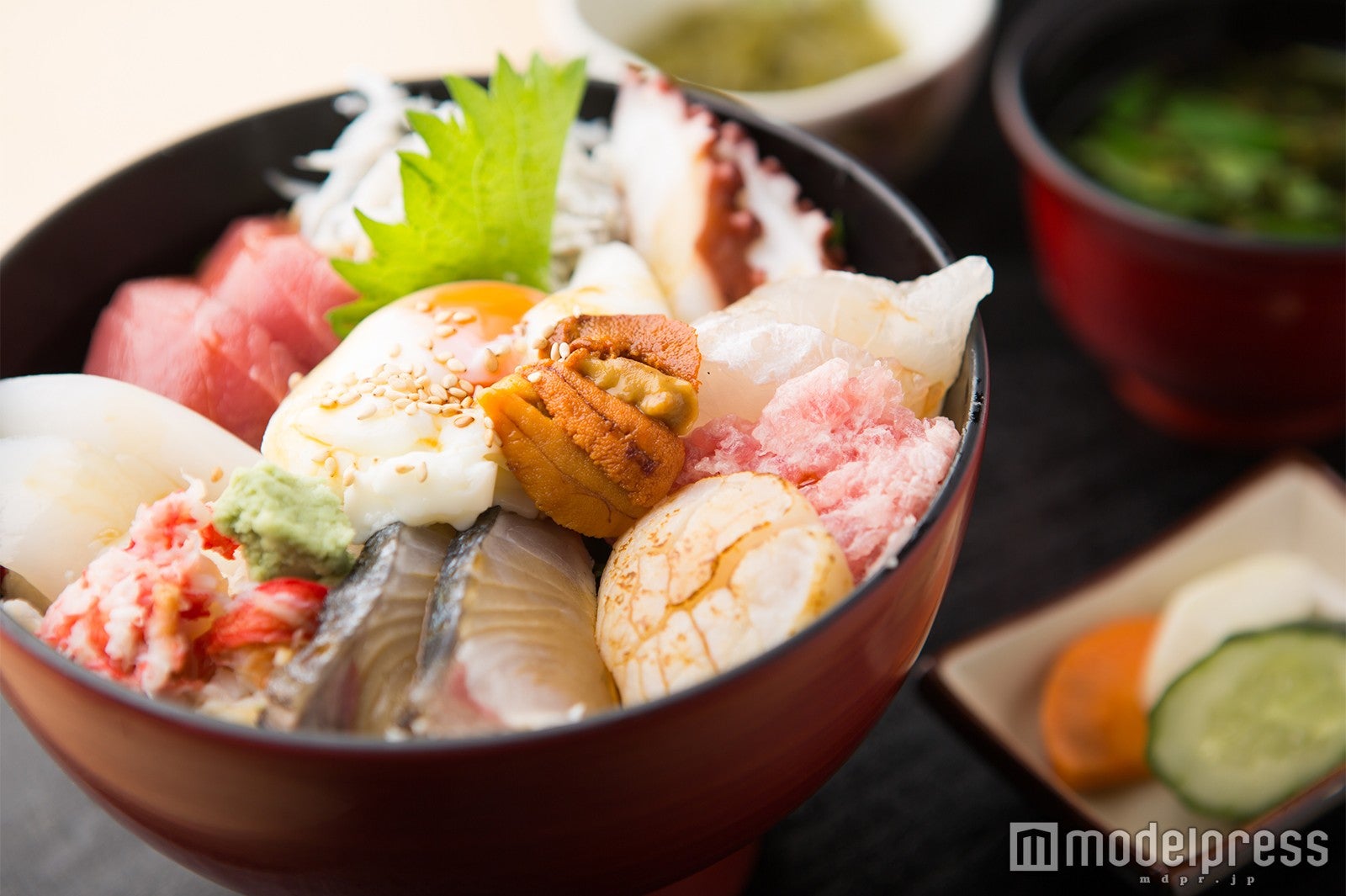 むつみ／海鮮むつみ丼￥1,750（C）モデルプレス