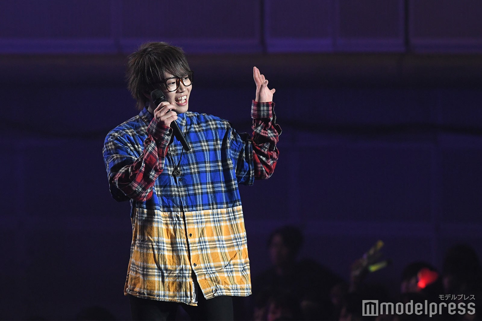 ☆イニ☆（じん）（C）モデルプレス