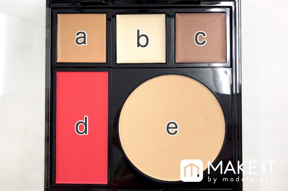 ADDICTION／コンパクト10 リミテッドエディション／ベージュ アディクション (C)メイクイット