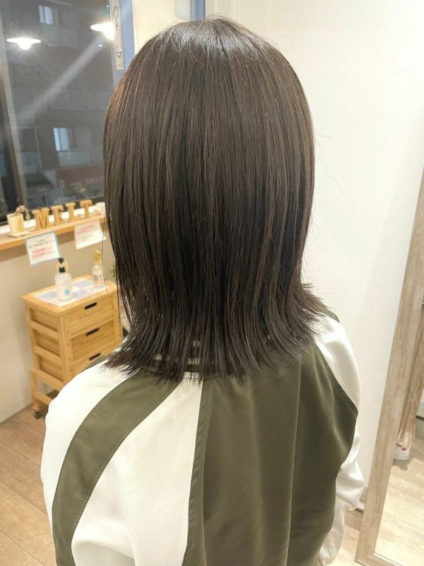 透明感ある髪色なら オリーブベージュ がおすすめ 色落ちも綺麗な人気の上品カラー モデルプレス 透明感ある髪色なら オリーブベージュ がおすすめ 色落ちも綺麗な人気の上品カラー モデルプレス