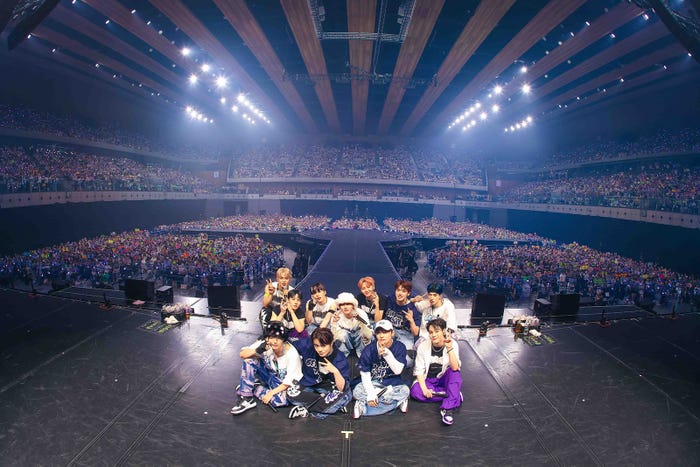 「2023 JO1 2ND ARENA LIVE TOUR ‘BEYOND THE DARK’」有明アリーナ初日公演(C)LAPONE Entertainment