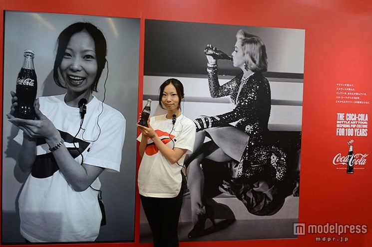 撮影後2分間、マリリン・モンロー、エルヴィス・プレスリーらとスクリーン上で並ぶことが出来る