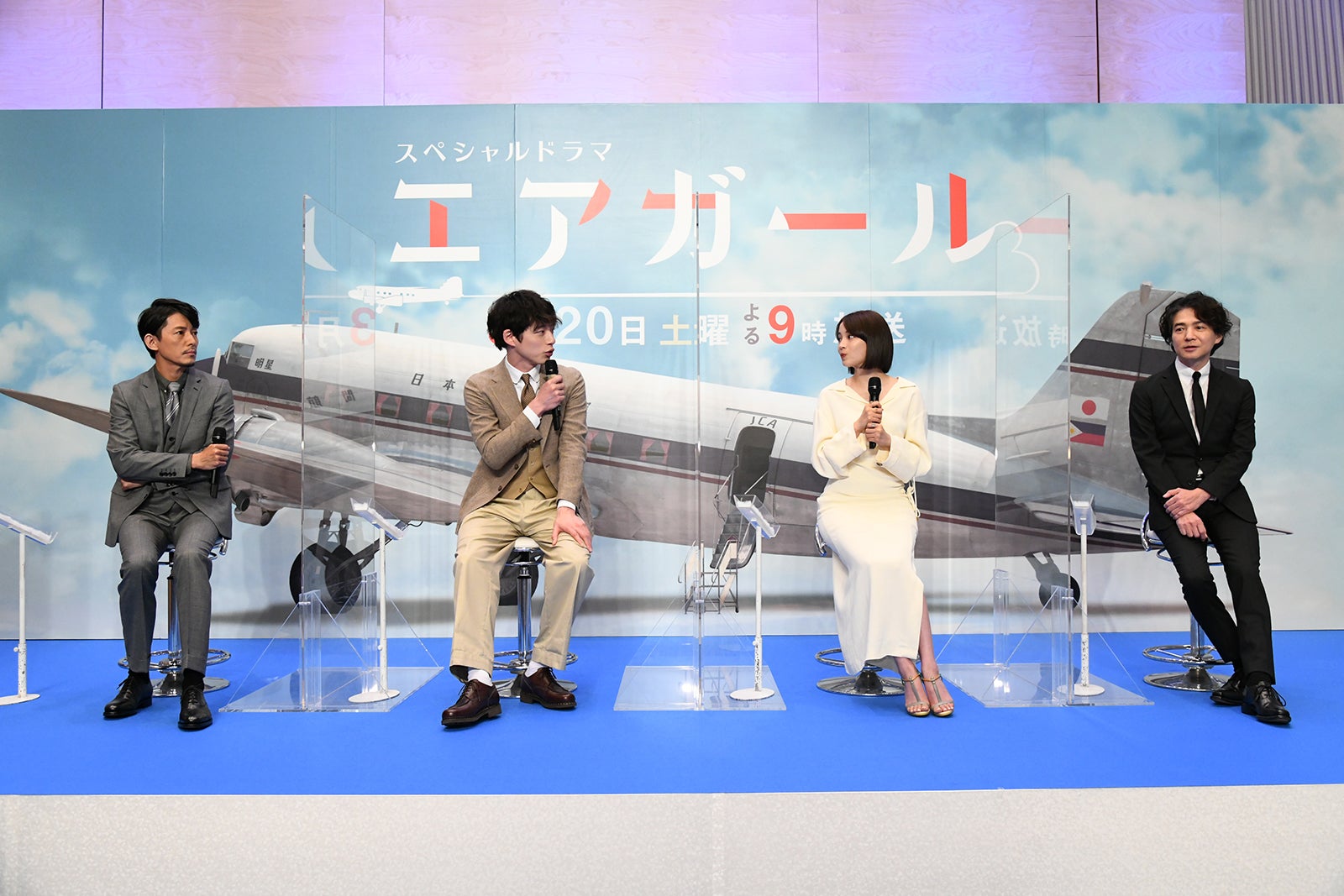 藤木直人、坂口健太郎、広瀬すず、吉岡秀隆（C）テレビ朝日