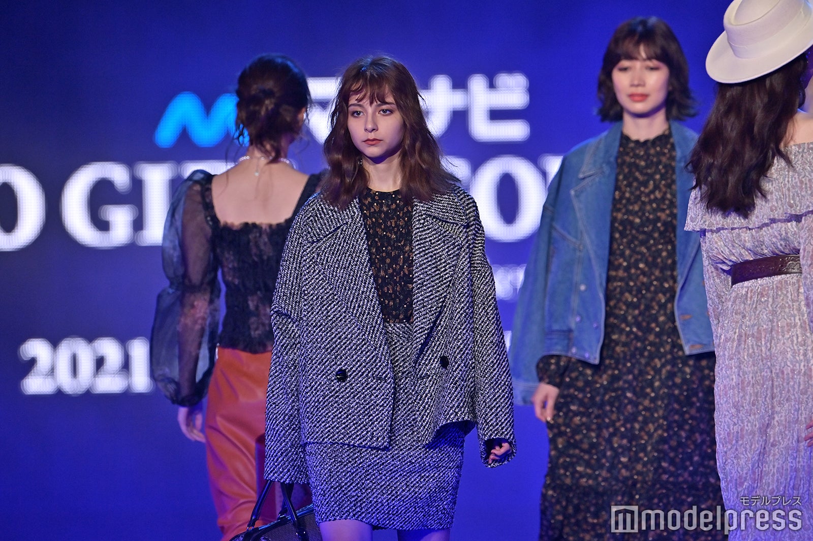 （C）モデルプレス