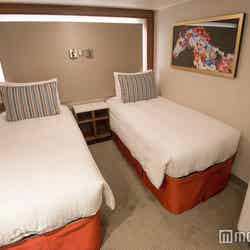 (C)モデルプレス