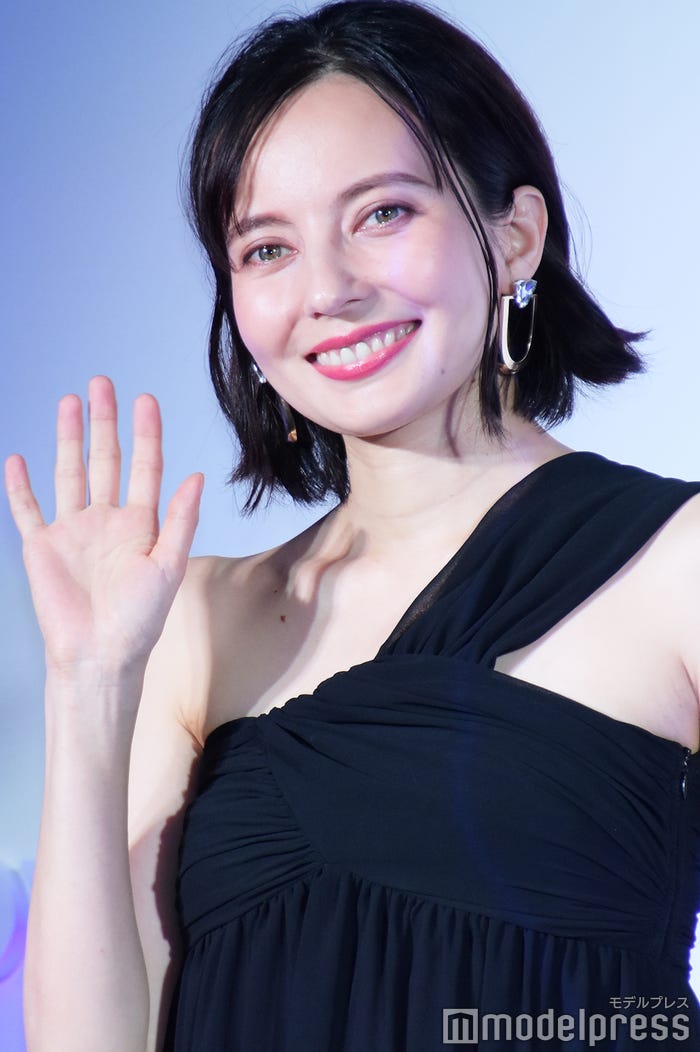 ベッキー(C)モデルプレス