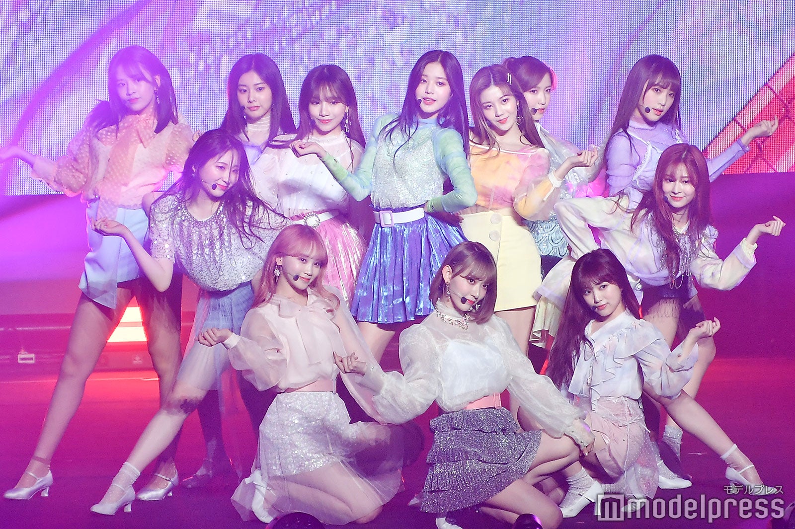 IZ*ONE （C）モデルプレス