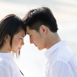 本気だから…!男性が「本命の女性にする言動」3選
