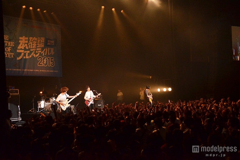 グランプリ・Shout it Outのライブ