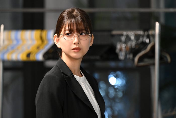 渡邉理佐「ブラックファミリア~新堂家の復讐~」第4話より(C)読売テレビ