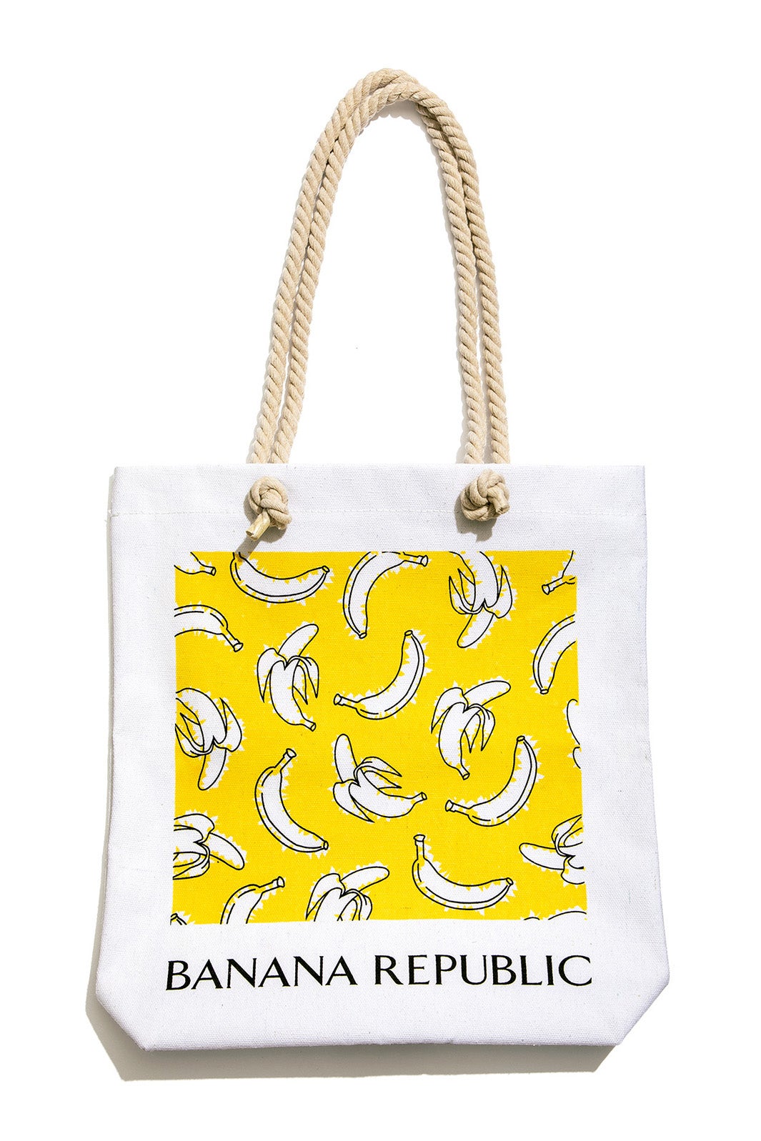 特別付録「バナナ柄のビッグトート」（提供写真）