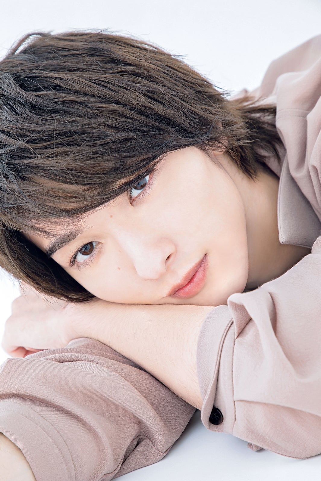 横浜流星の“流星スマイル”が最高に癒される「CHANTO」史上初の男性単独表紙