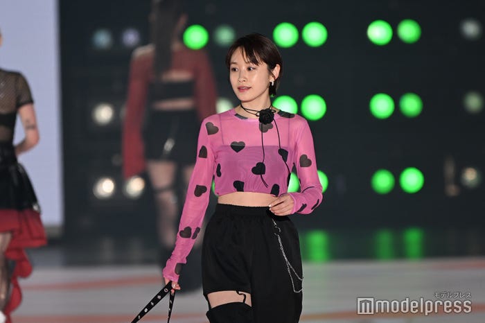 高橋愛(C)モデルプレス