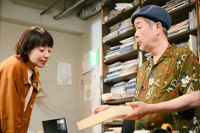 夏帆、リリー・フランキー「Tシャツが乾くまで」第2話(C)TBS