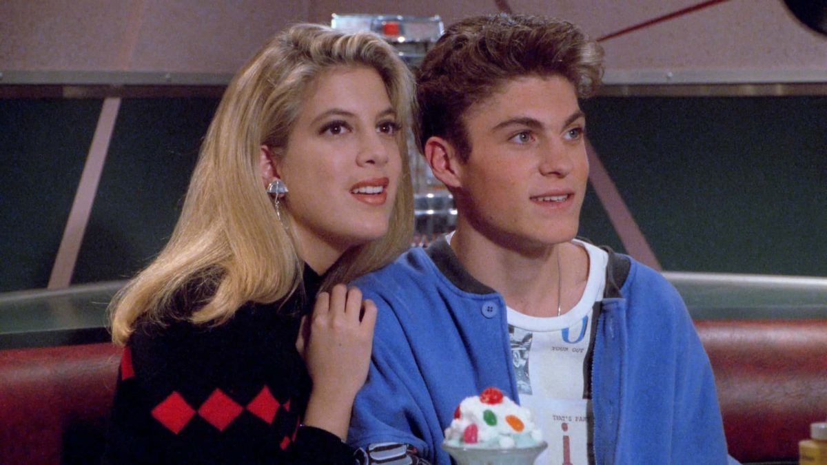 『ビバリーヒルズ高校白書／青春白書』HDリマスター版、ドナ＆デビッドのナレーション入り特別予告が解禁