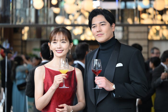 中村ゆり、要潤「終幕のロンド ーもう二度と、会えないあなたにー」第1話(C)カンテレ