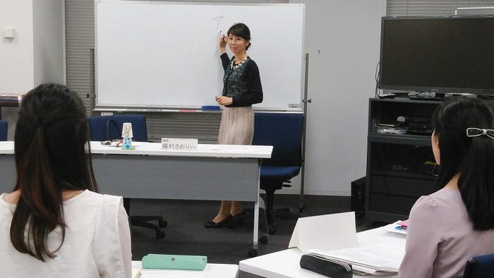 フジテレビ・アナウンススクール「アナトレ」で講師(提供写真)