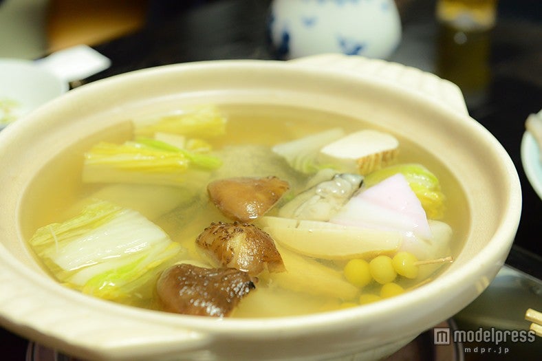 「寄せ鍋コース」は仕出し、鍋、雑炊、果物がセット