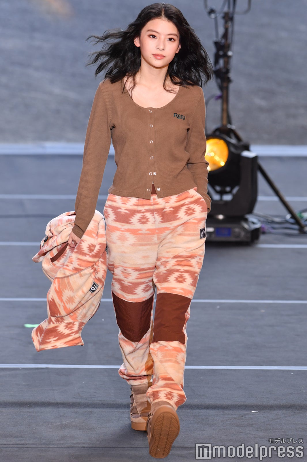 出口夏希（C）モデルプレス