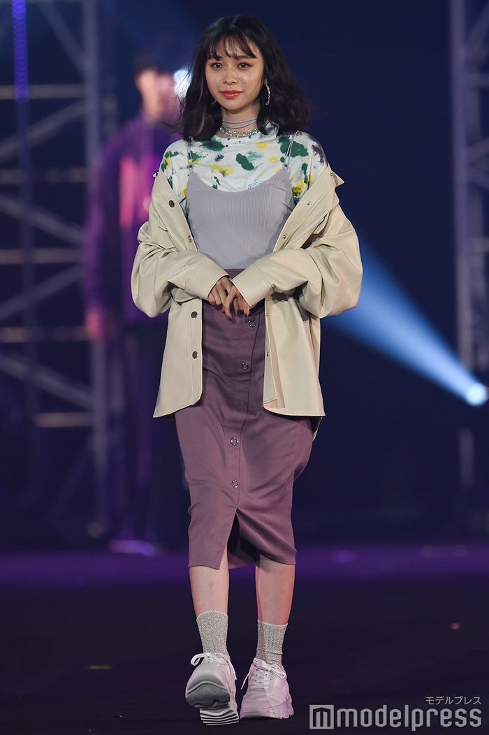 田鍋梨々花(C)モデルプレス