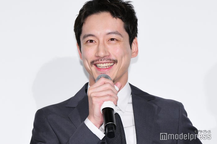 坂口健太郎(C)モデルプレス