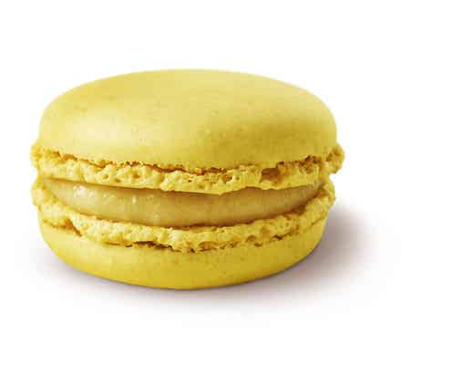 マックカフェ「マカロン シトロン」復活、爽やかなレモンクリームをサンド