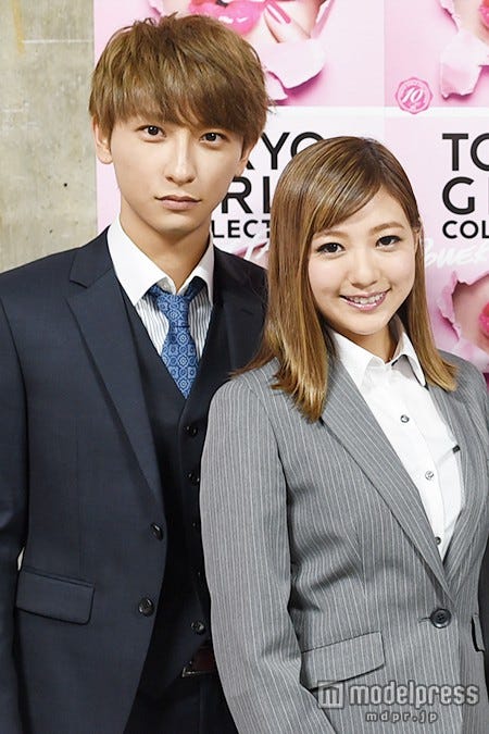 (左より)與真司郎、伊藤千晃