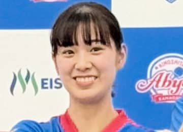 「モデルさん？」人気上昇中美女アスリートの最新ショットに反響「私服姿も最高！！！」「ばりかわー♥」