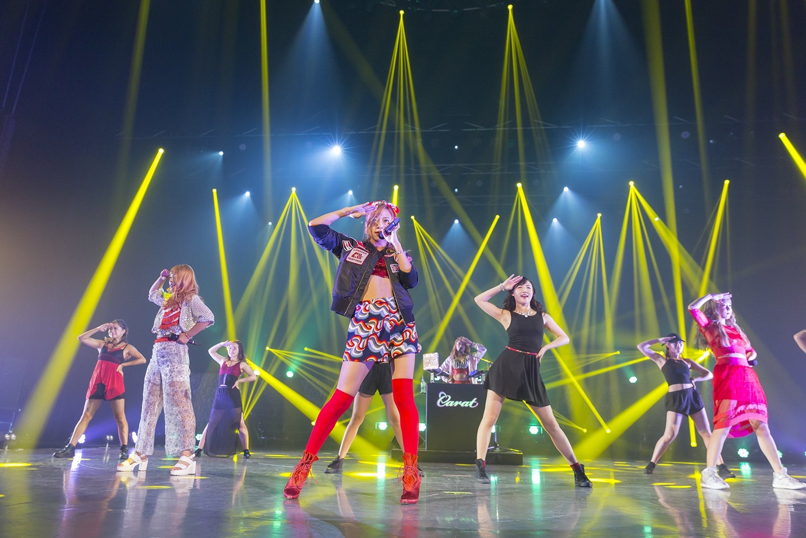 Caratのライブ（画像提供：所属事務所）