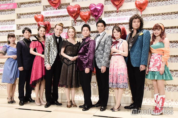 (左から)伊波杏樹、入野自由、中別府葵、三浦涼介、沙央くらま、村井良大、渡辺大輔、樋口日奈、大山真志、田村芽実 (C)モデルプレス