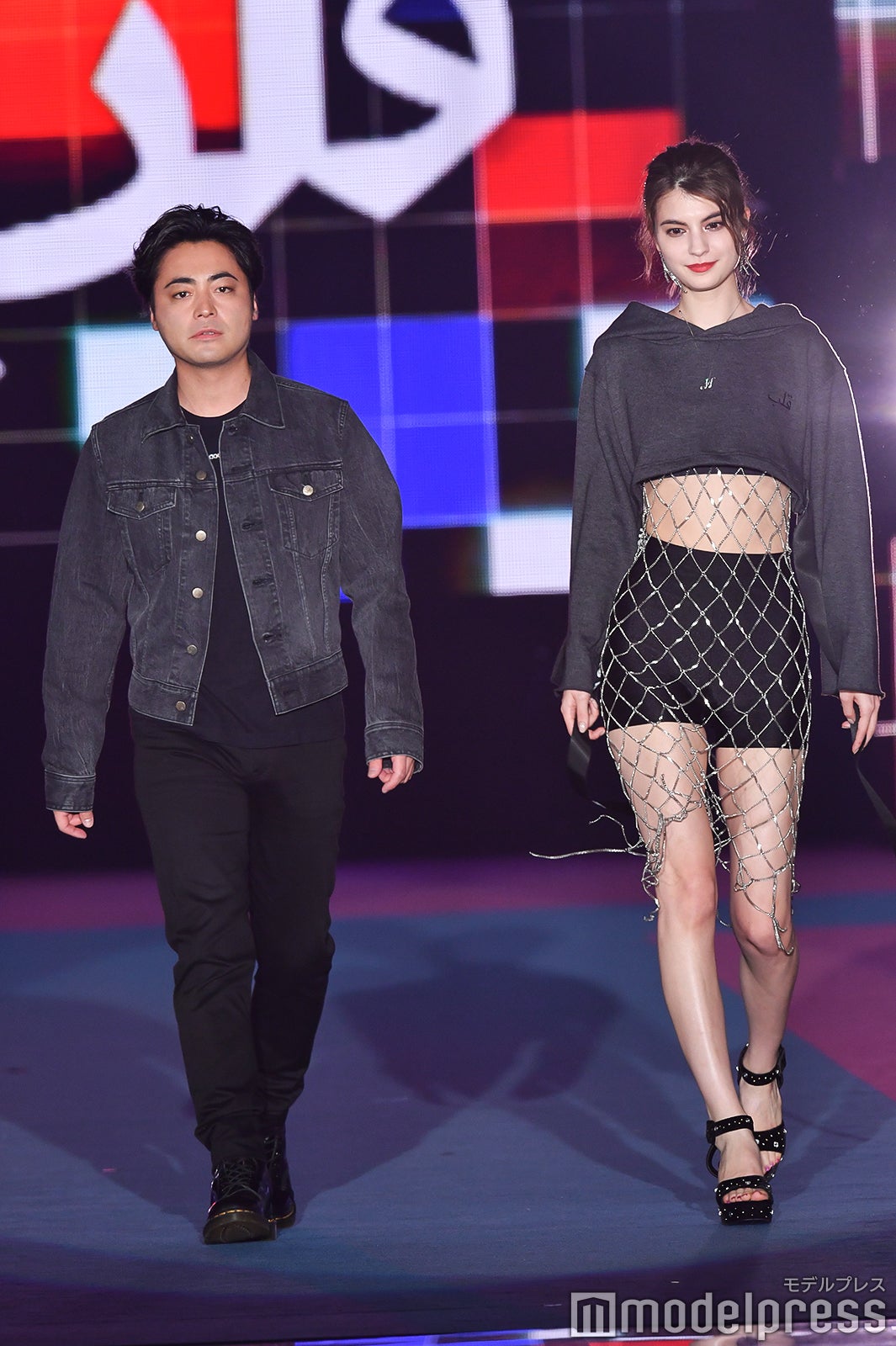 山田孝之、マギー （C）モデルプレス