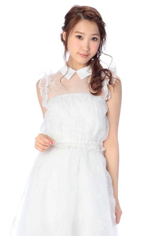 ヤシの木刺繍トップス「LIZ LISA」7,452円（税込）