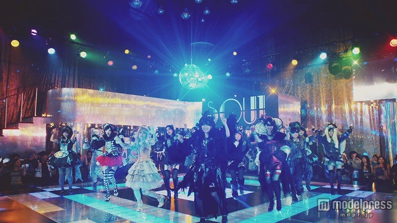AKB48「ハロウィン・ナイト」MVより