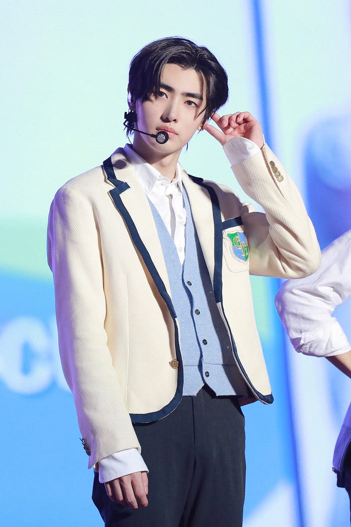 SUNGHOON(ソンフン)(P)&(C) BELIFT LAB Inc.